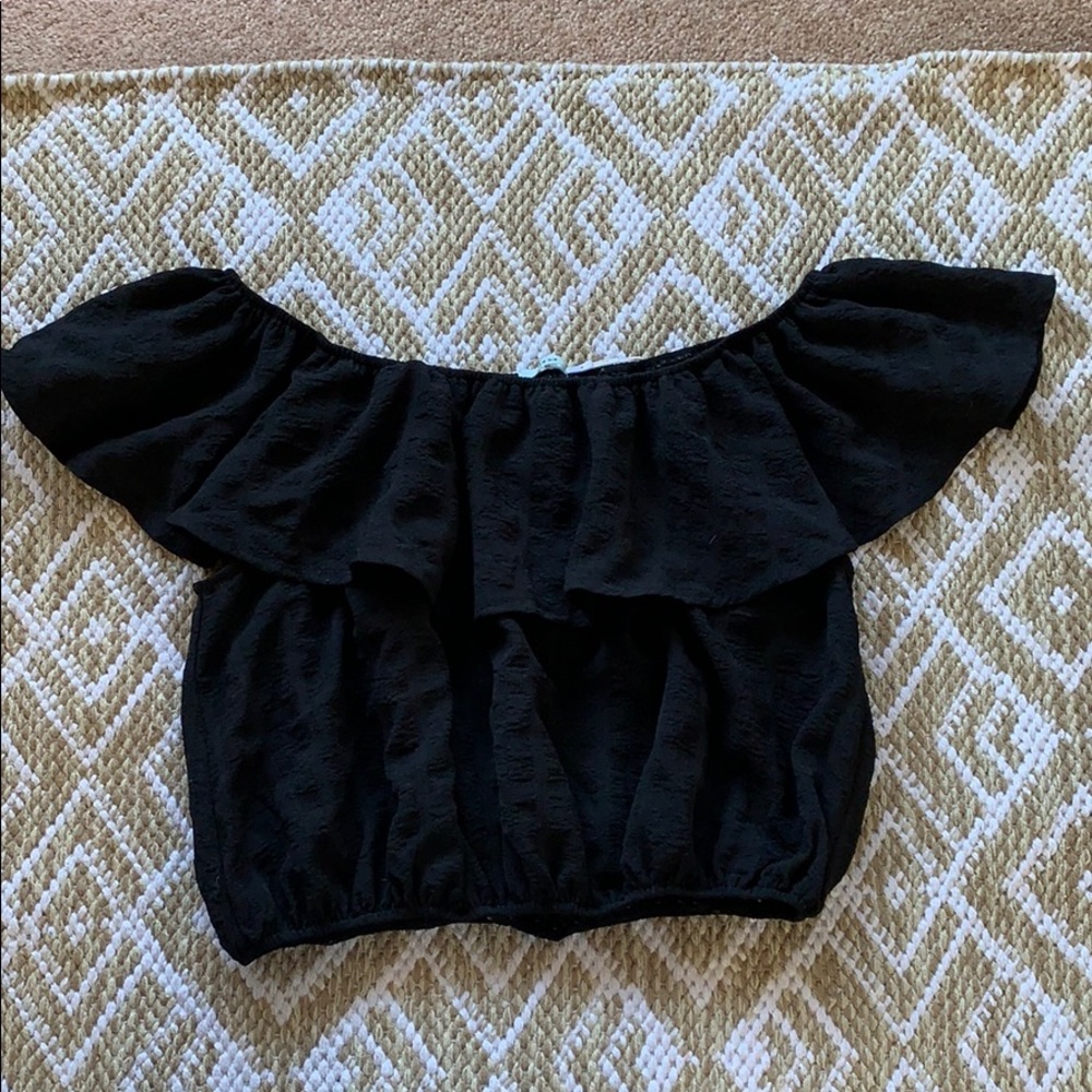 Kimchi Blue off the shoulder top